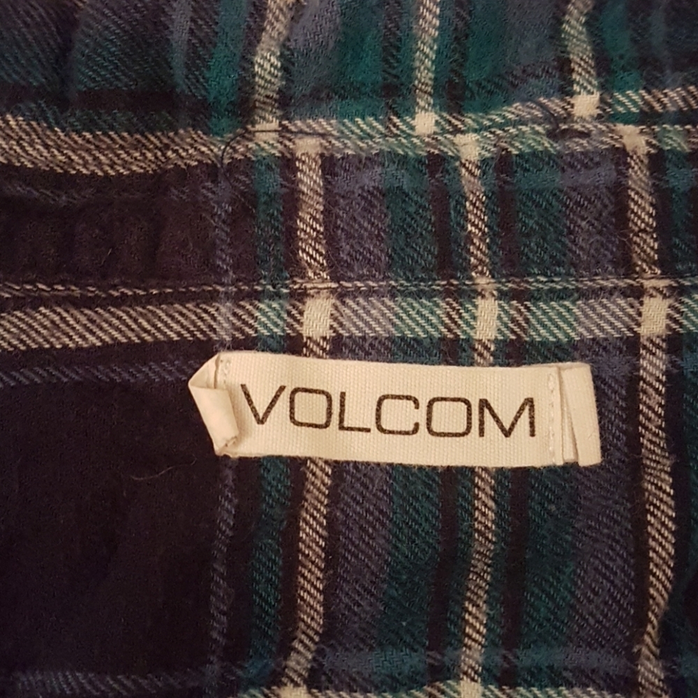 Plaid flannel - Picture 2 of 2